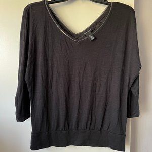 NWT White House Black Market V-Neck Sequin 3/4 Sleeve Top M
